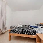 Apartamento Simic 2 By Interhome