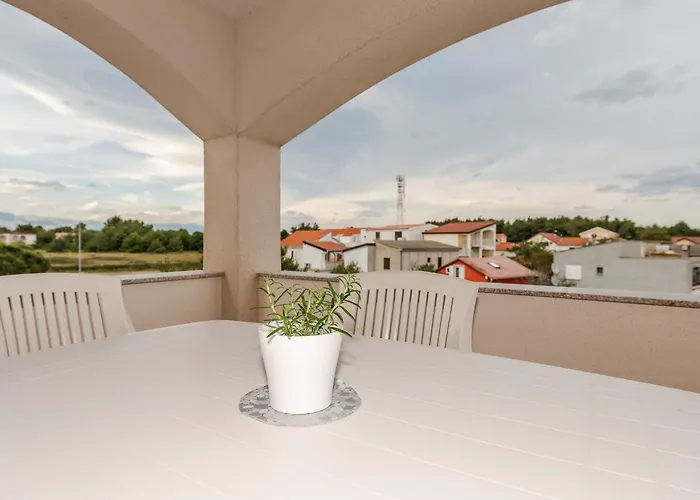 Simic 2 By Interhome *